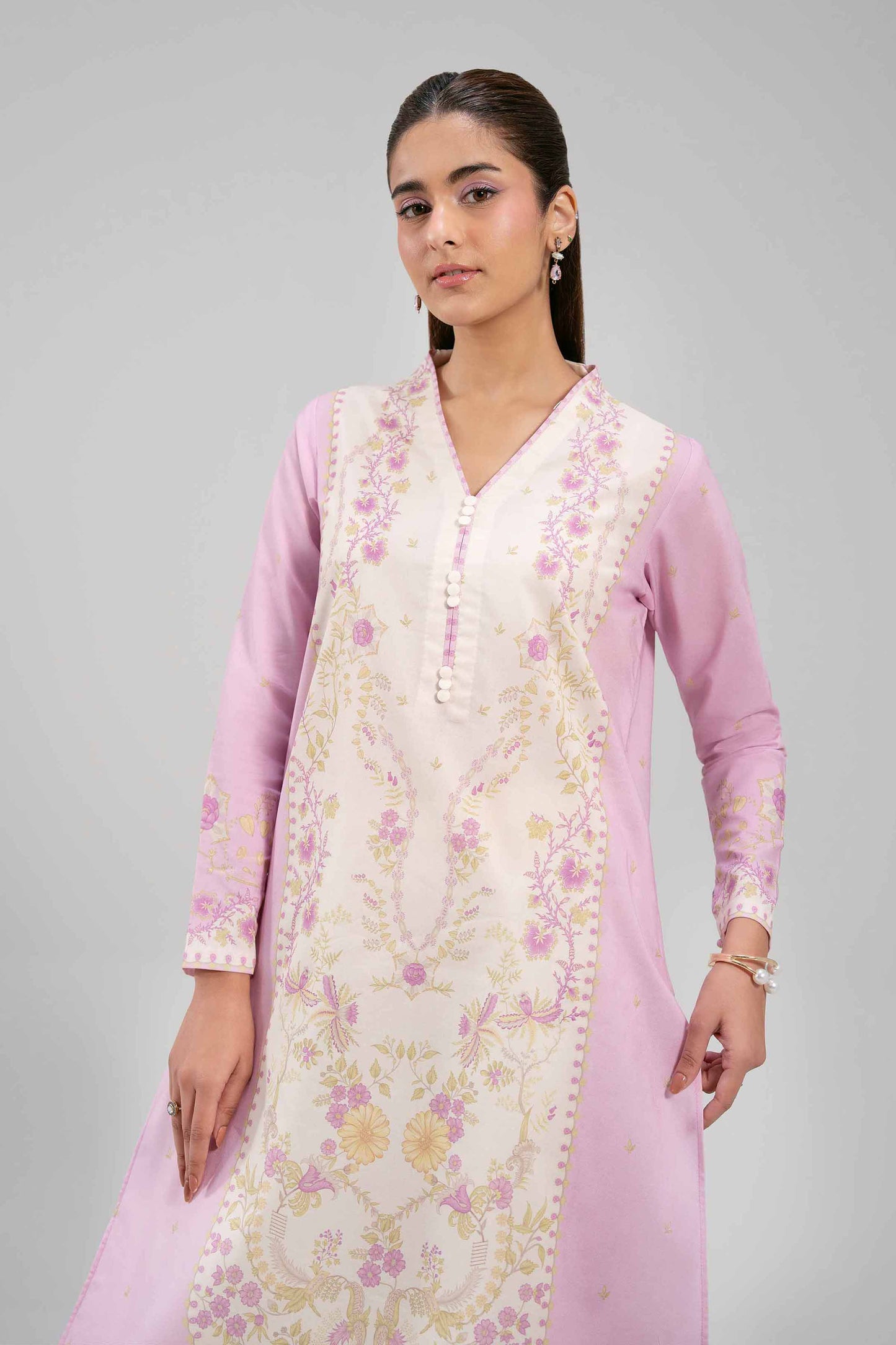 Nishaat Lawn Three Piece Suit NS-LWN-PNK02