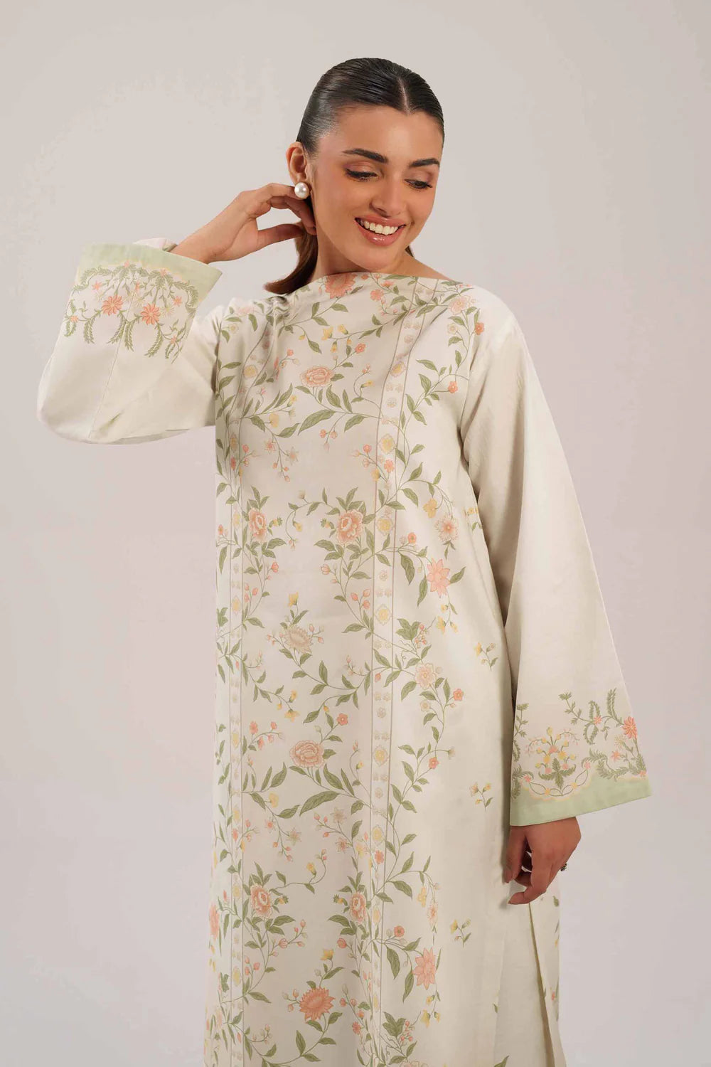 Nishat Printed Lawn Three Piece Suit NS-LWN-WHT02