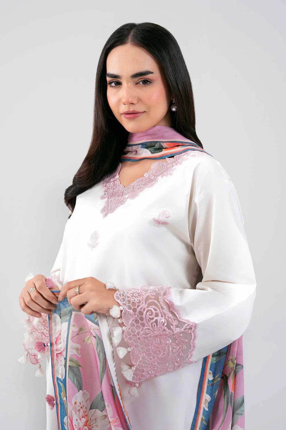 Nishat Embroidered Cambric Cotton Three Piece Suit NS-CT-PNK02