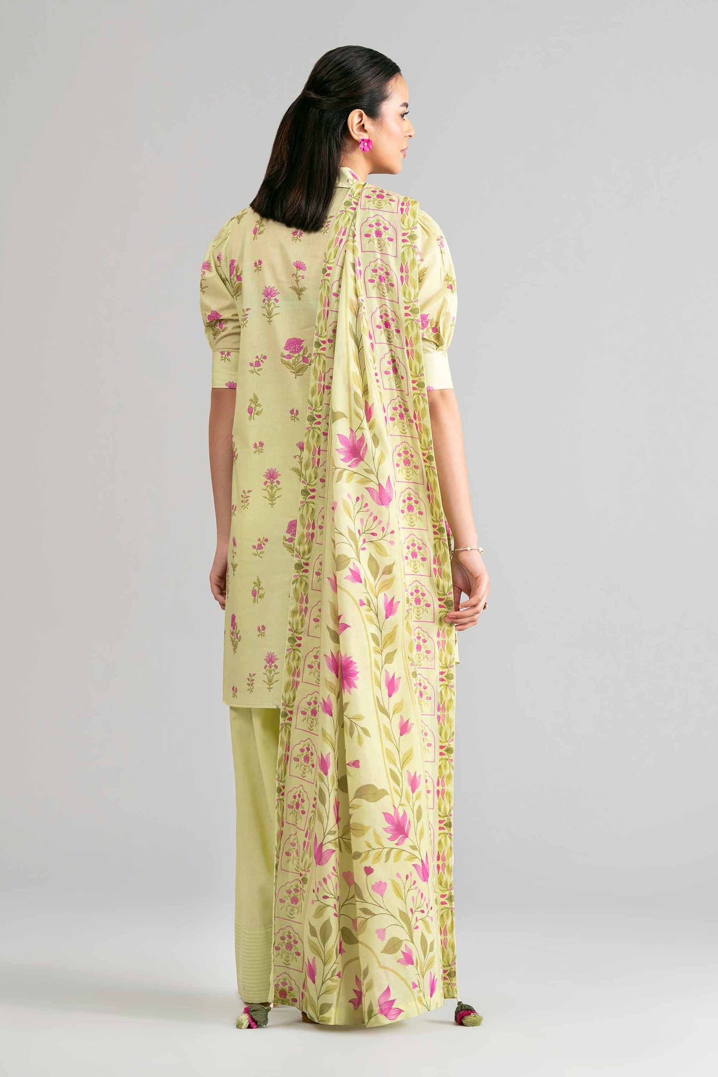 Nishat Printed Lawn Three Piece Suit NS-LWN-YL01