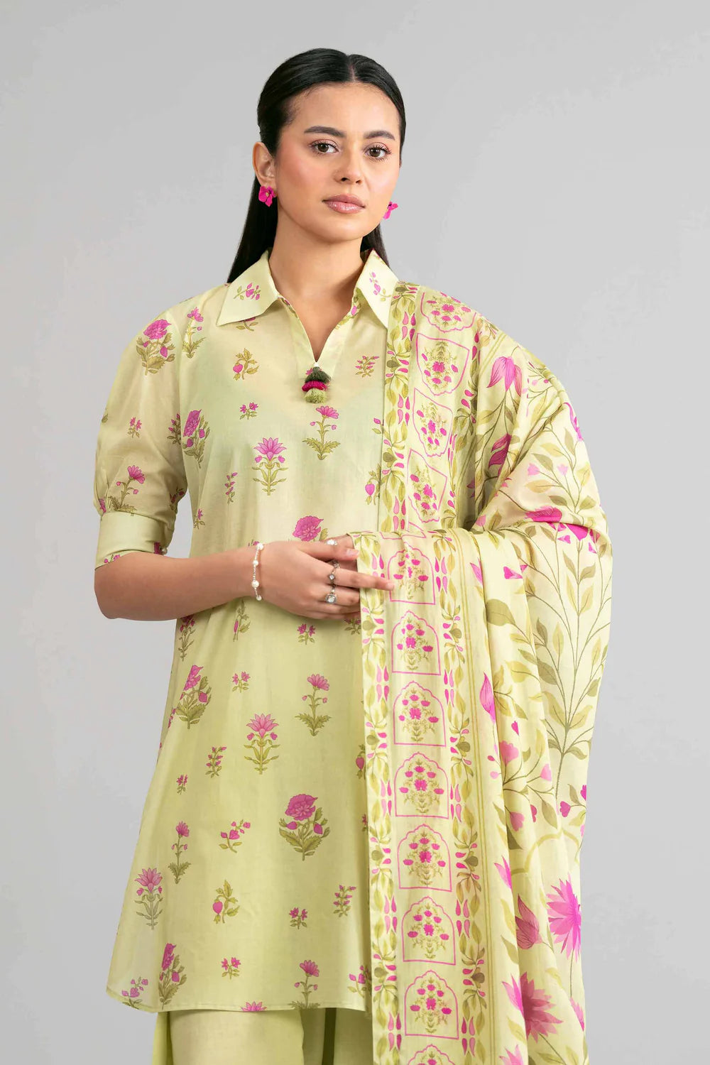 Nishat Printed Lawn Three Piece Suit NS-LWN-YL01