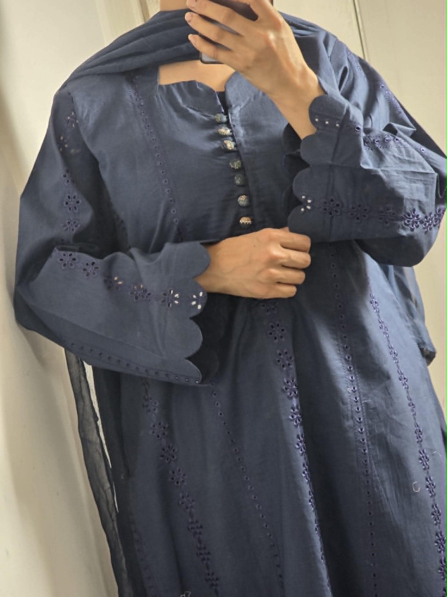Uznau Embroidered Lawn Three Piece Suit UZ-LWN-BLU022