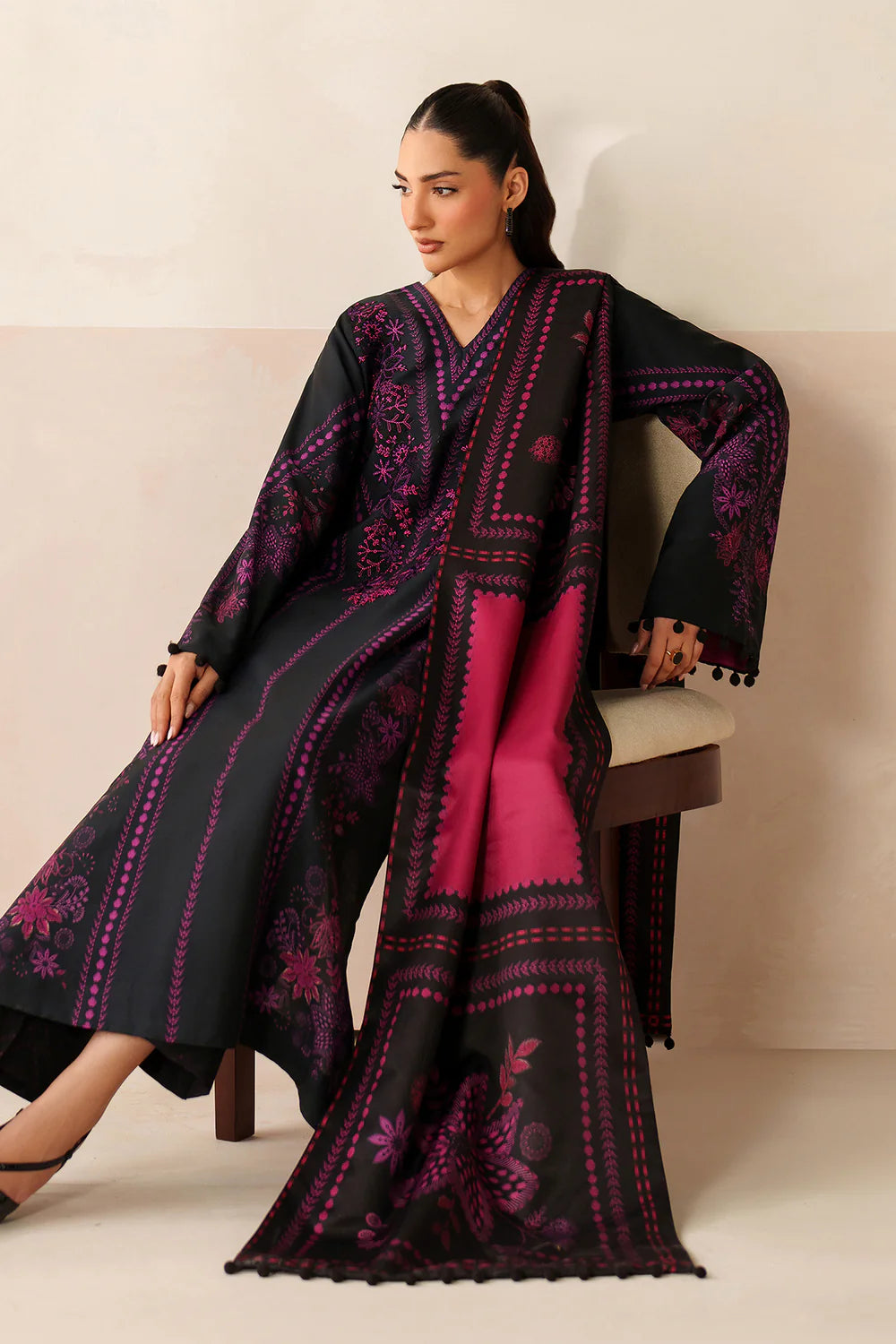 Baroque Embroidered Viscose Linen Three Piece Suit BR-VC-PNK03