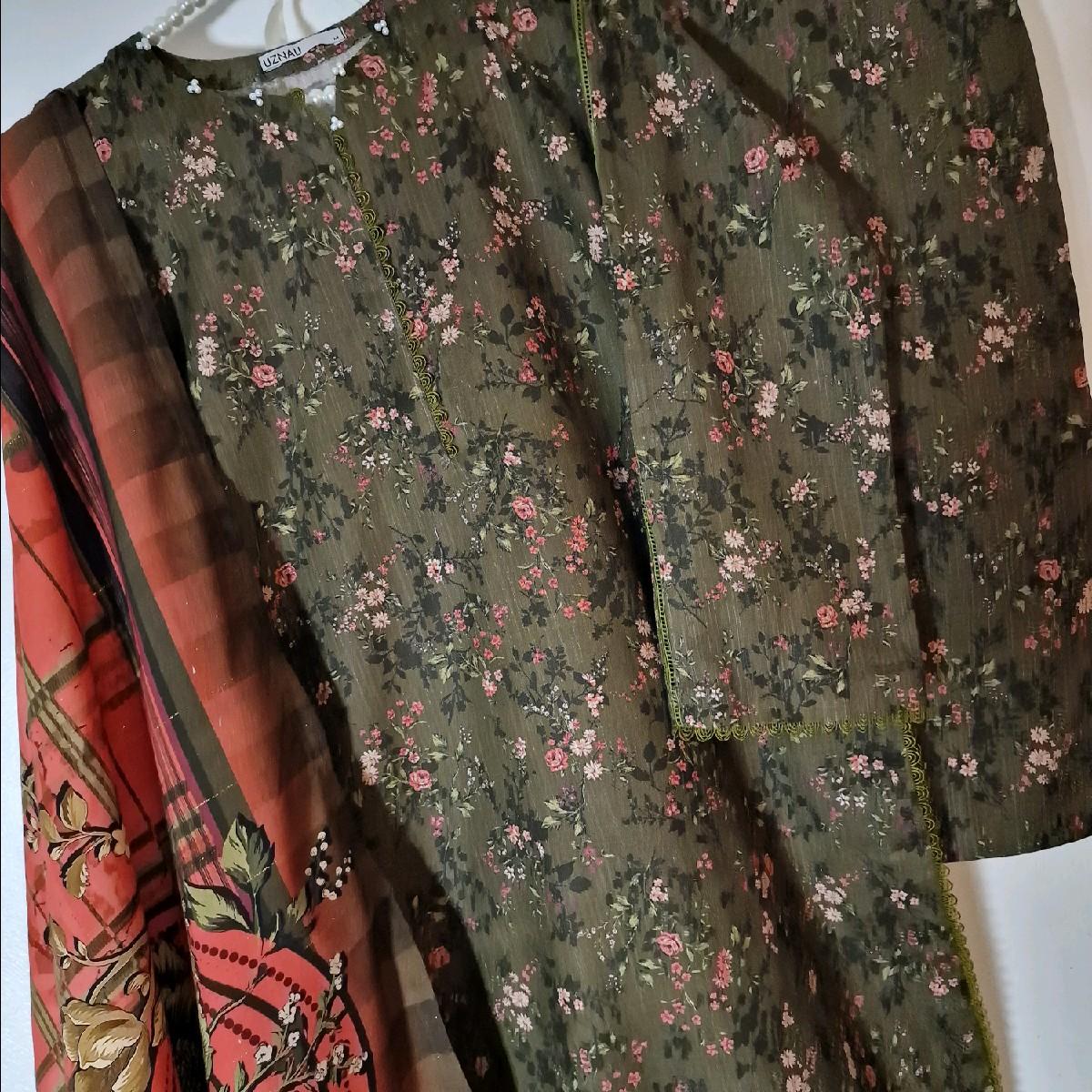 Uznau marina wool pakistani winter trouser dupatta kameez Floral