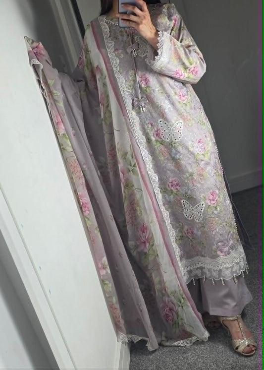 Uznau Embroidered Lawn Three Piece Suit UZ-LWN-PRP011