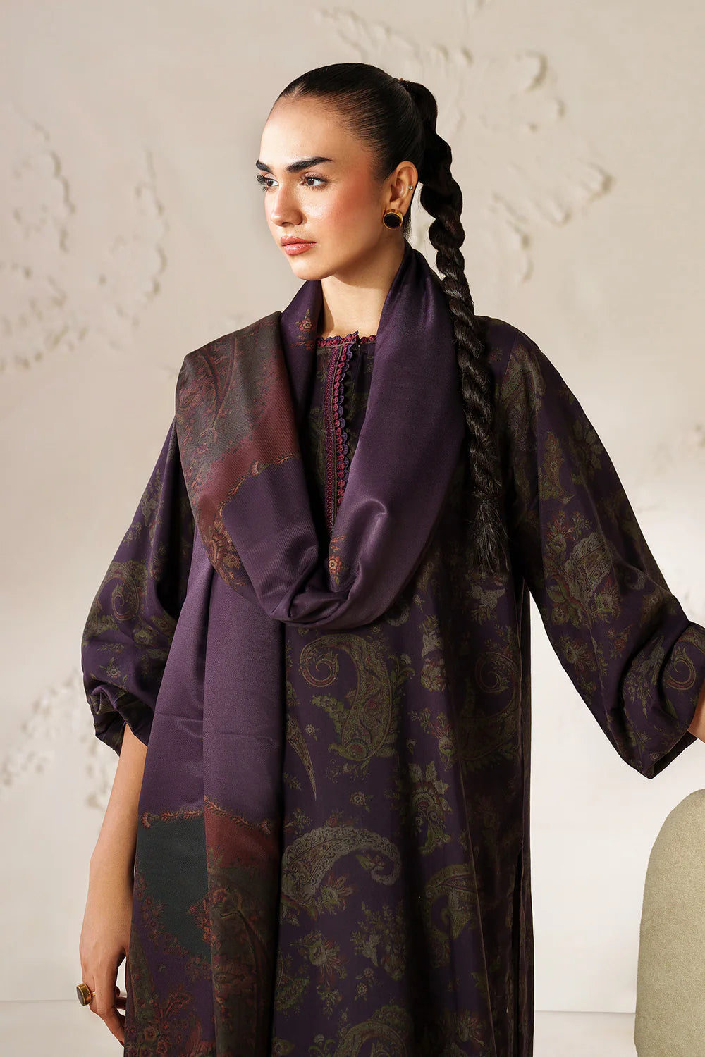 Baroque Embroidered Viscose Linen Three Piece Suit BR-VC-PRP02