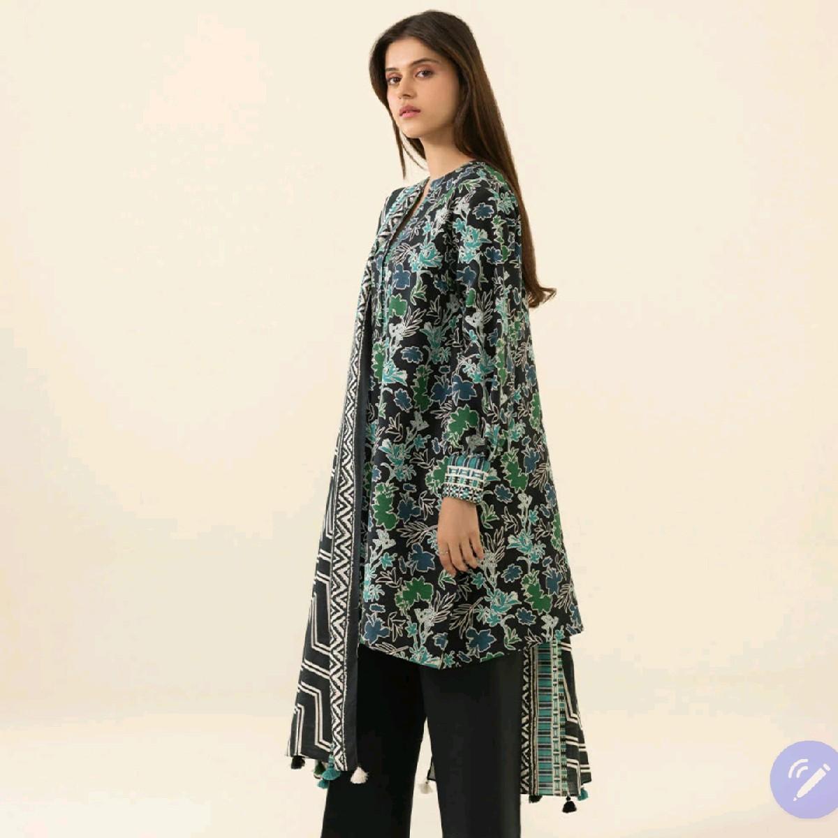 Sapphire khaddar pakistani printed winter trouser dupatta kameez Floral