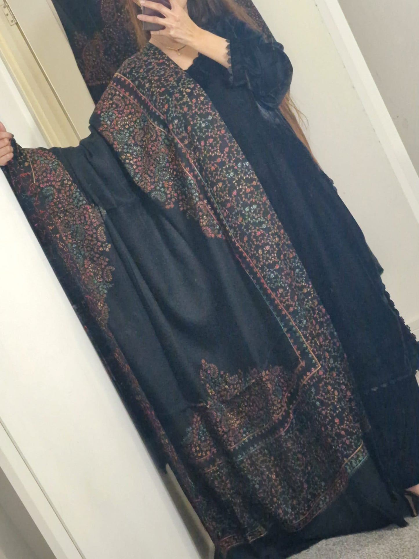 Pahmina Embroidered Wool Shawl SHAWL-BLK02