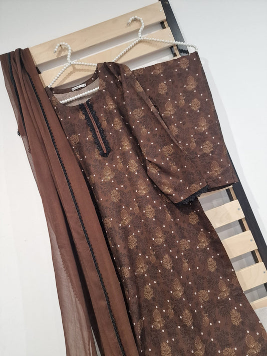 Uznau Dhanak Three Piece Suit UZ-DH-BR04