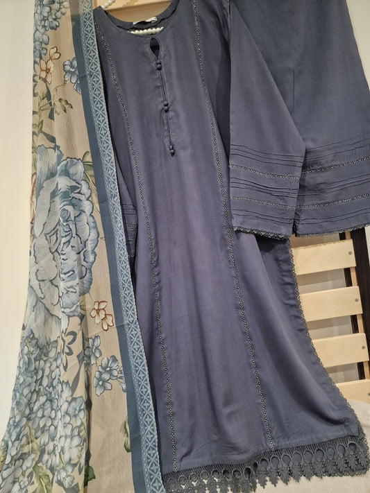 Uznau Linen Three Piece Suit UZ-LNN-BLU07