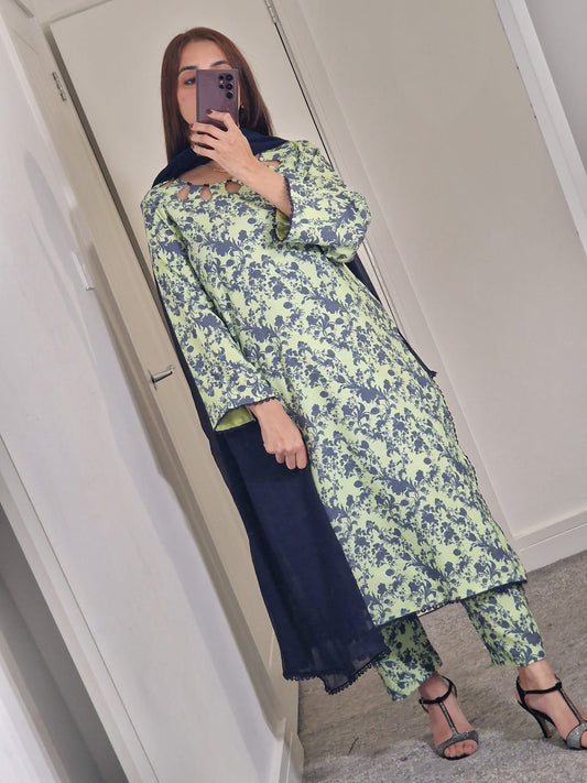 Uznau Dhanak Three Piece Suit UZ-DH-GR03