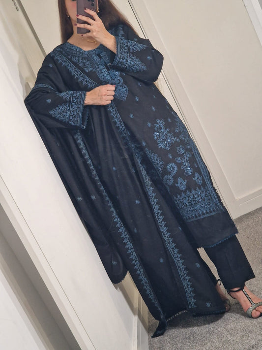 Uznau Embroided Marina Three Piece Suit UZ-MR-BLK06