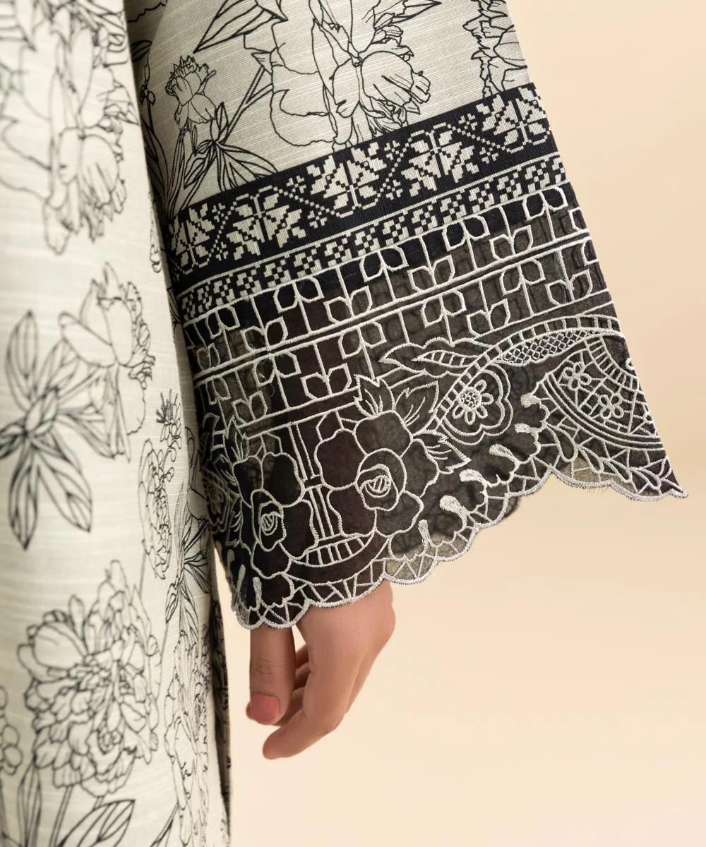 Sapphire Embroided Khaddar Three Piece Suit SP-KHD-GRY06