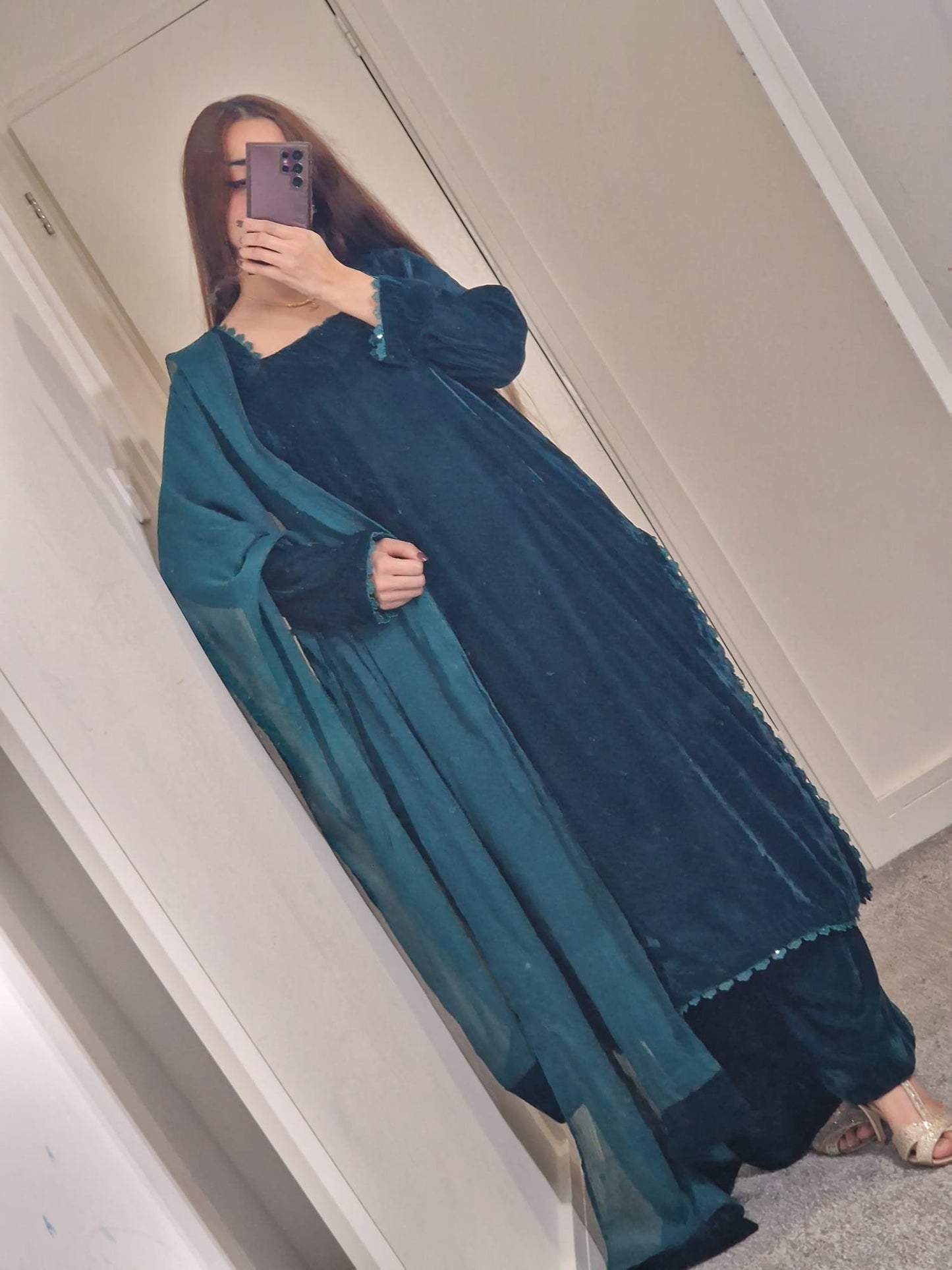 Uznau Teal Green Velvet Three Piece Suit UZ-VL-TL01