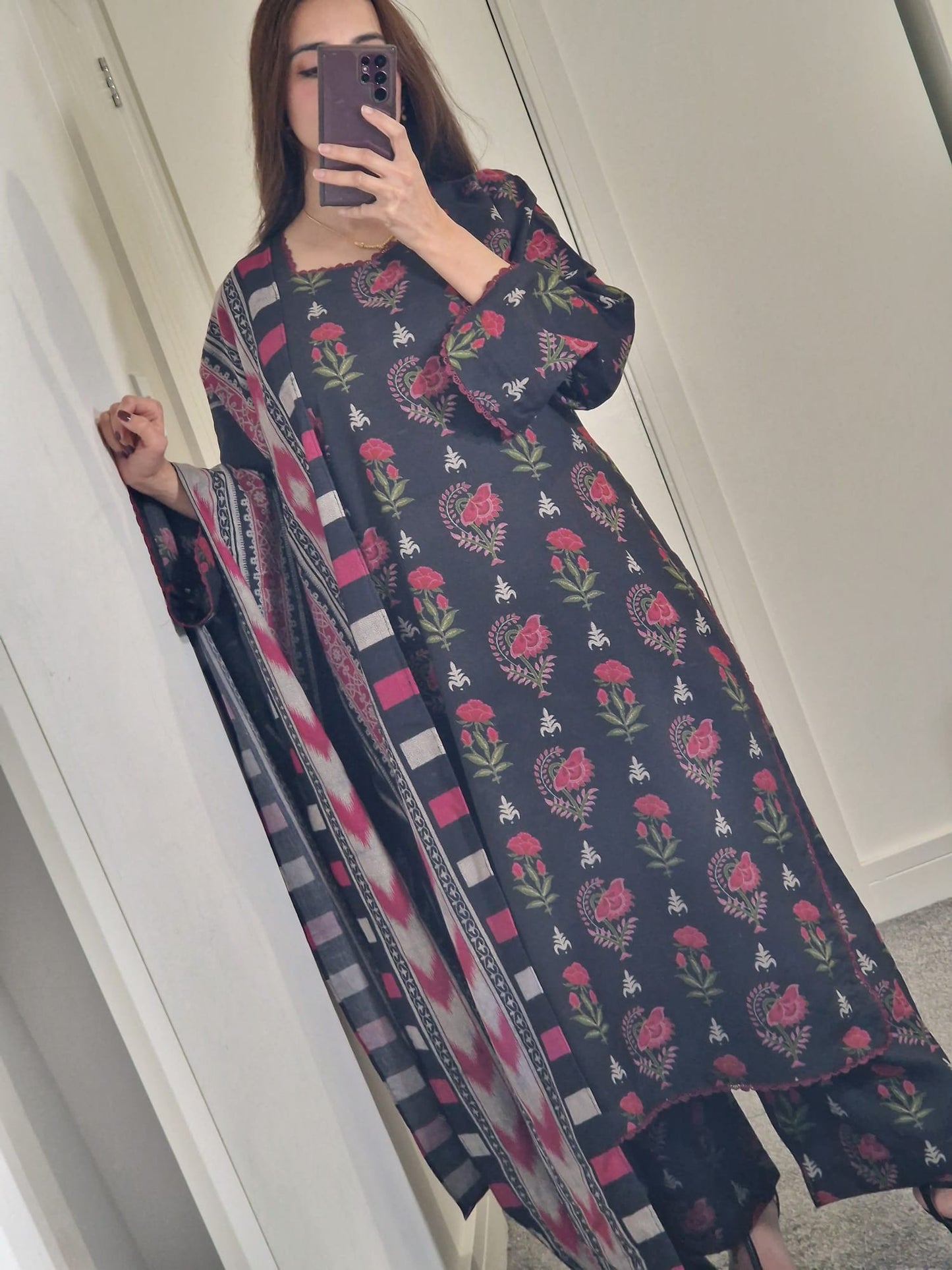 Uznau Dhanak Three Piece Suit UZ-DH-BLK03