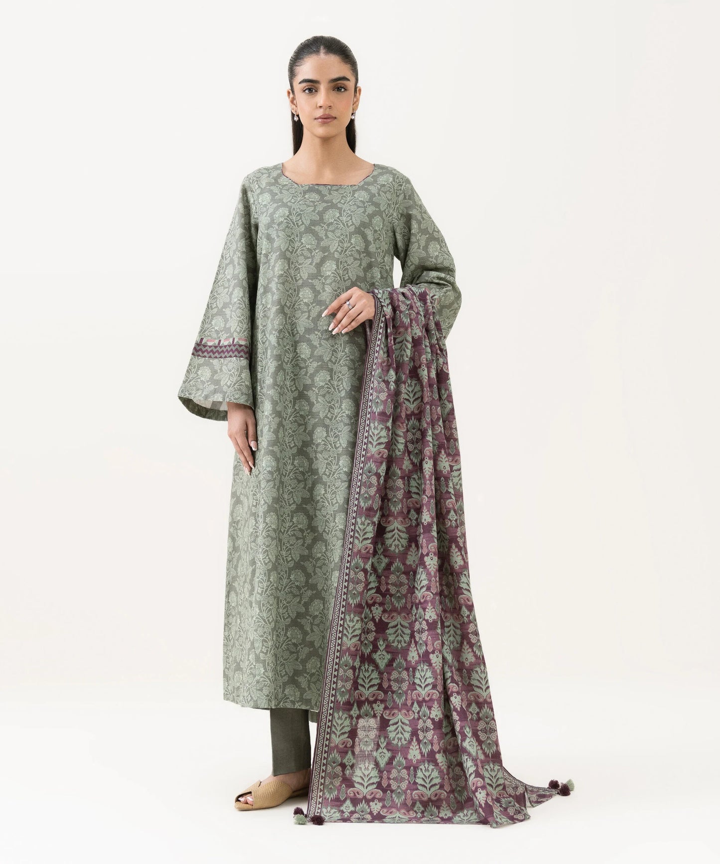 Sapphire Khaddar Three Piece Suit SP-KHD-GR09