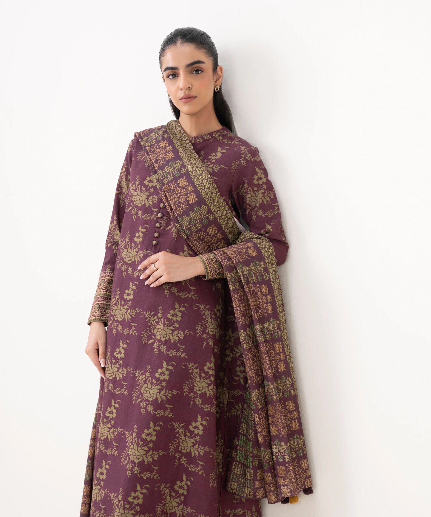 Sapphire Khaddar Three Piece Suit SP-KHD-RD02