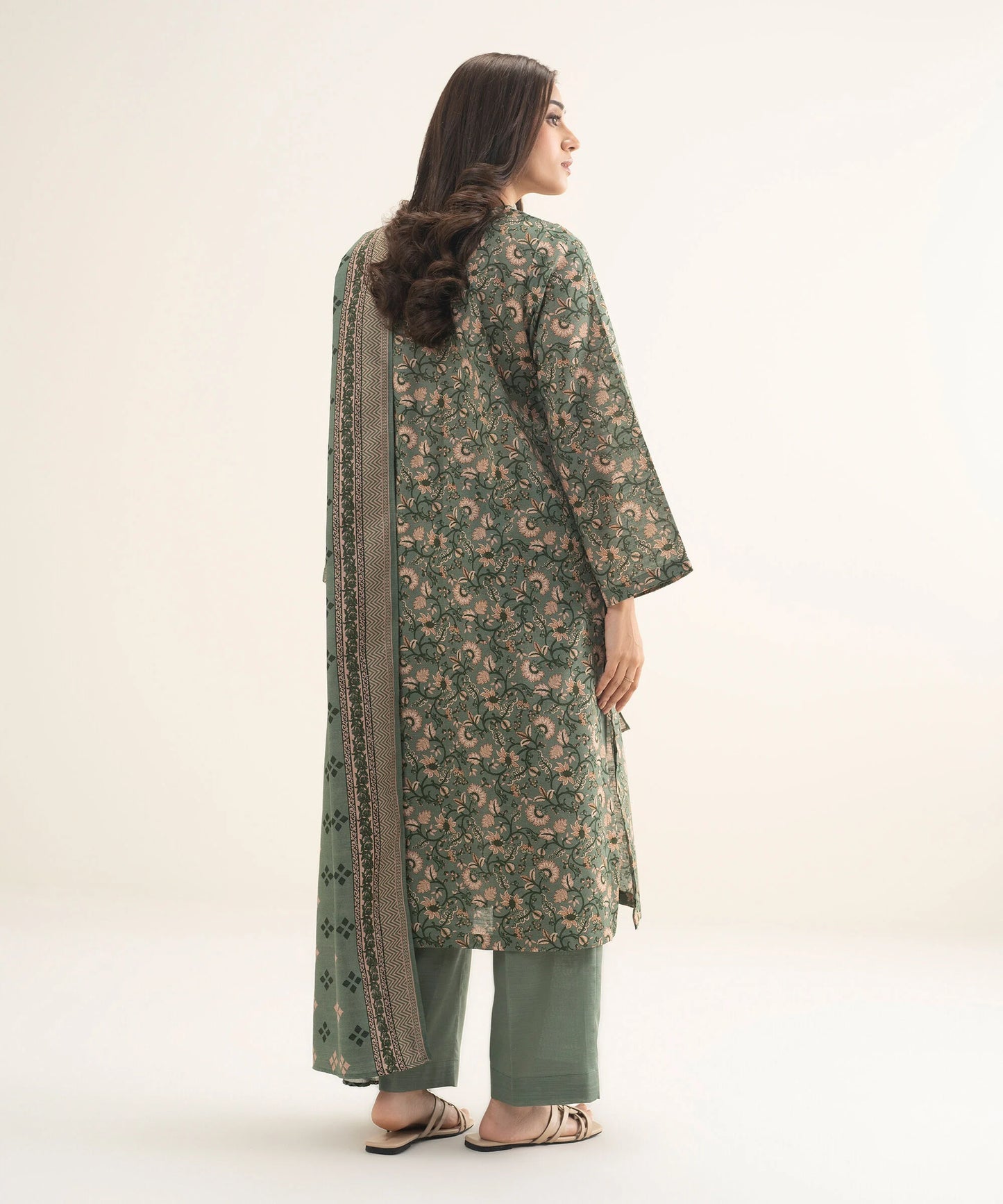 Sapphire Khaddar Three Piece Suit SP-KHD-GR07