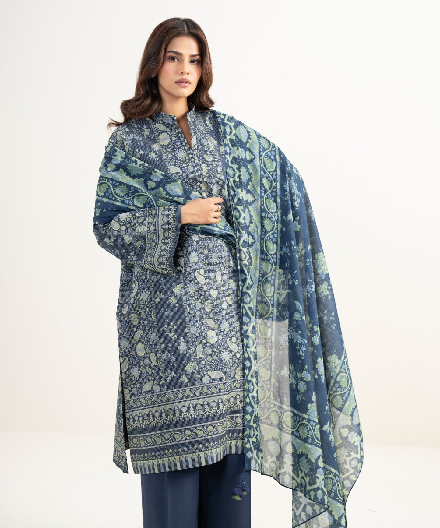 Sapphire Printeded Lawn Three Piece Suit SP-LWN-BLU020