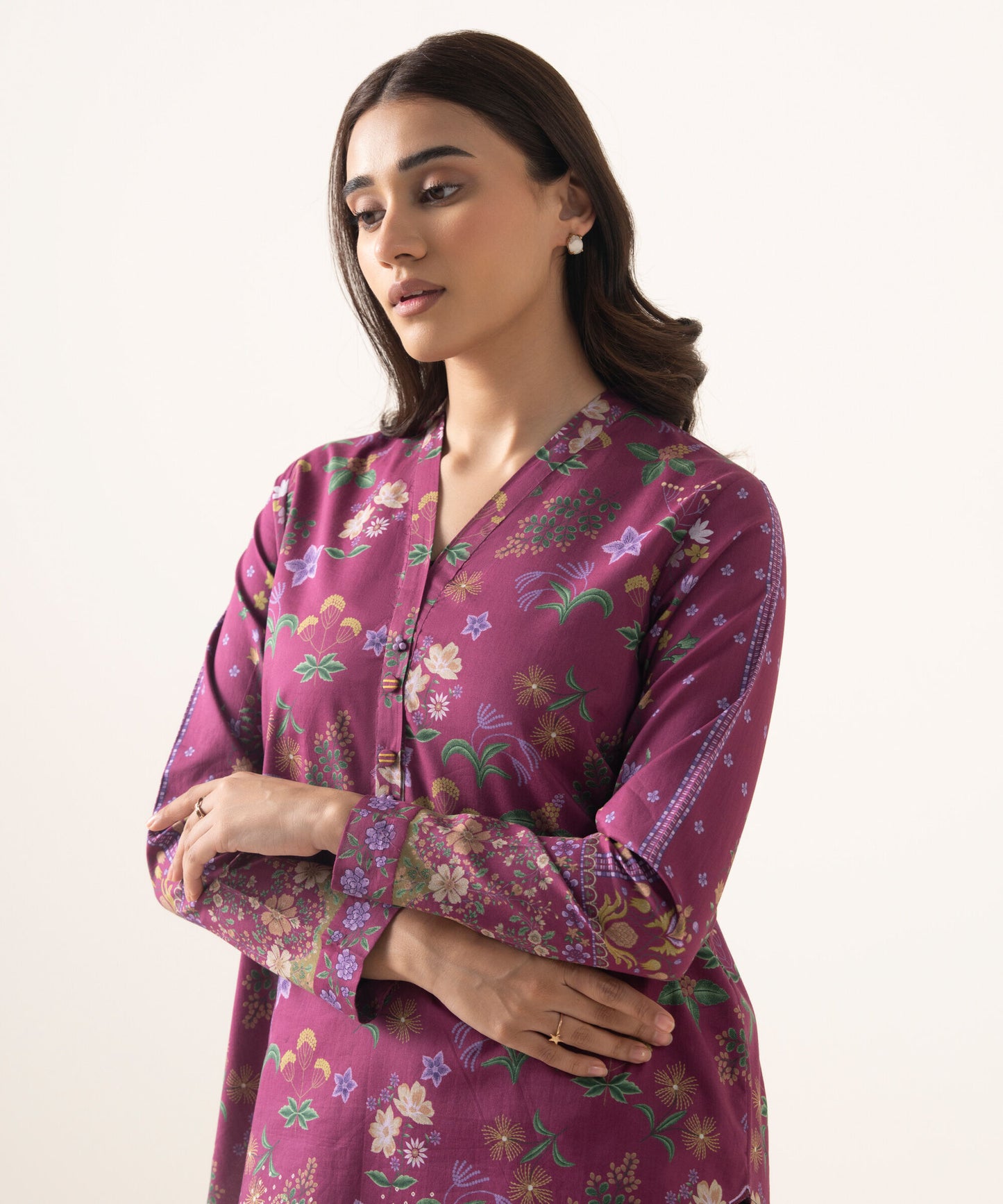 Sapphire Printed Lawn Three Piece Suit SP-LWN-PRP016