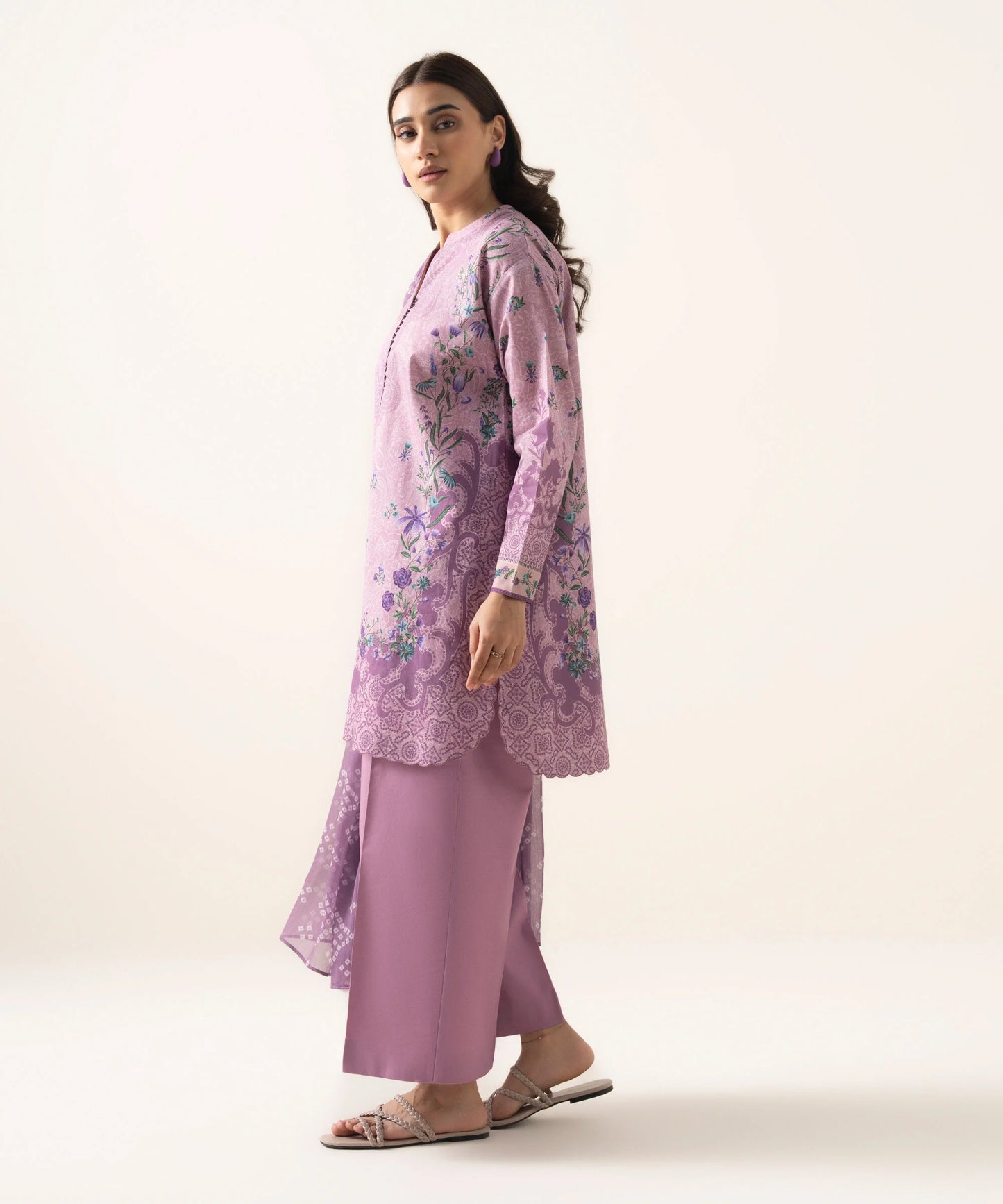 Sapphire Printed Lawn Three Piece Suit SP-LWN-PRP013
