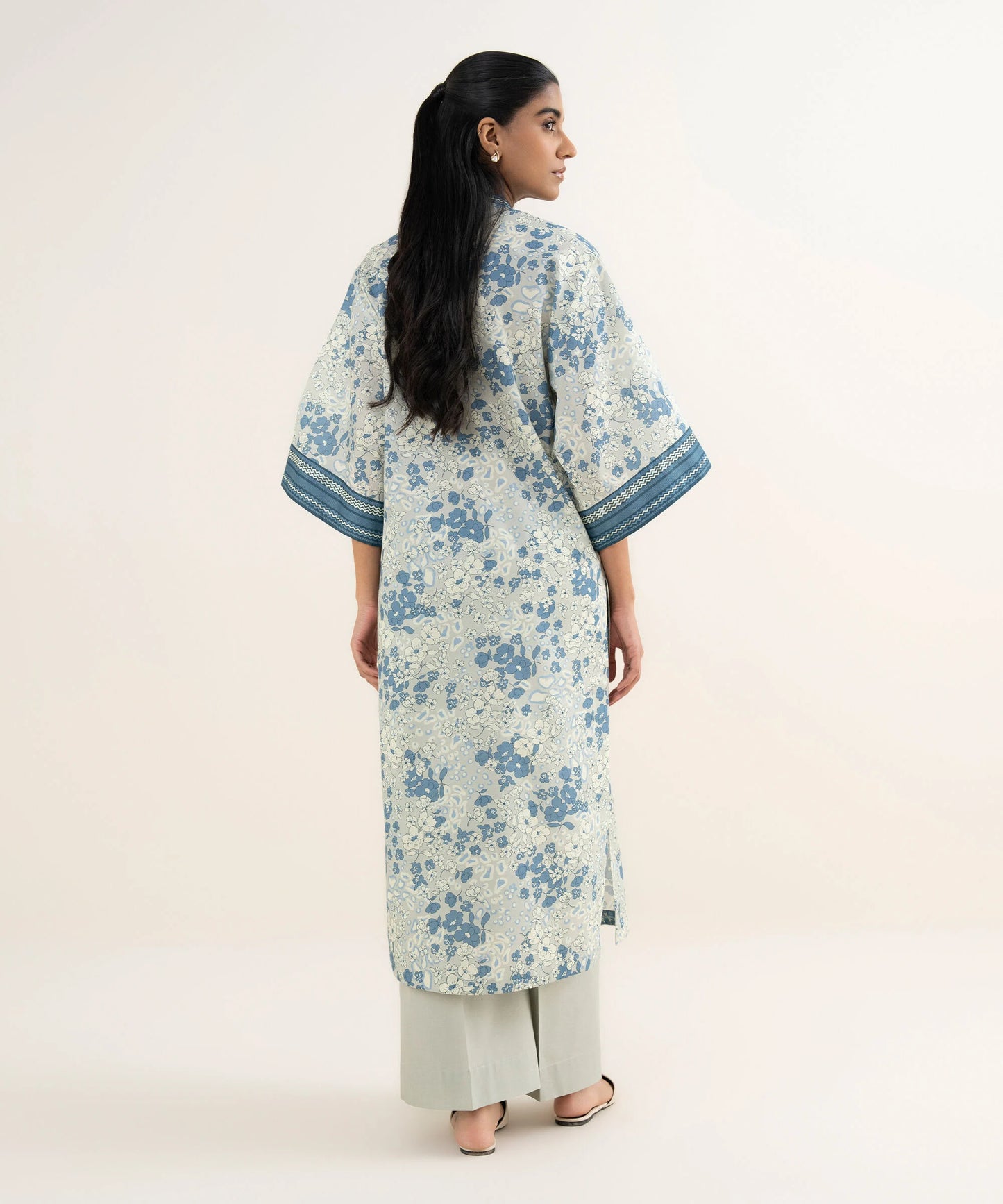 Sapphire Printed Lawn Suit With Matchin Dupatta SP-LWN-BLU09