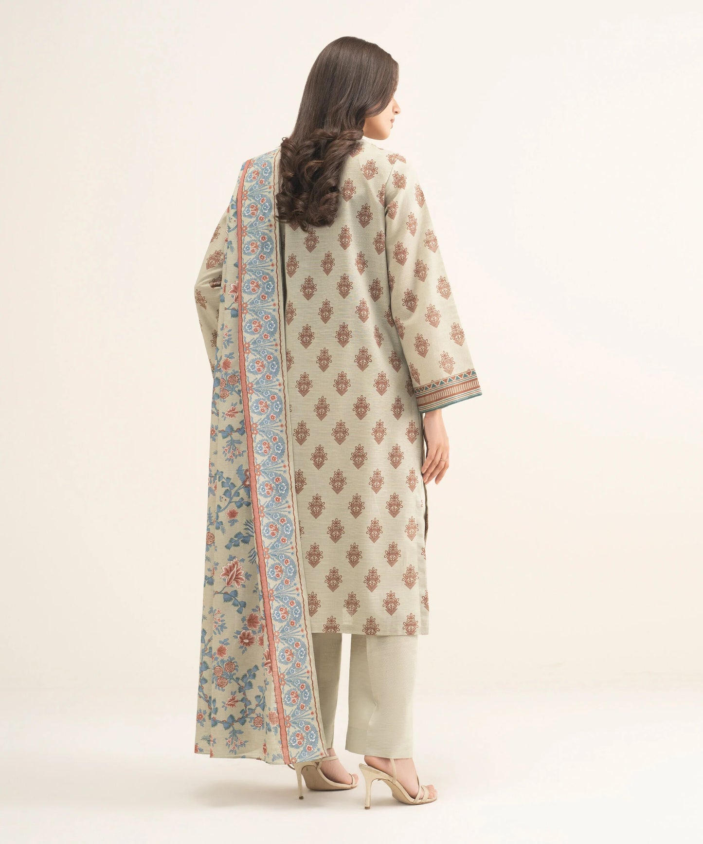 Sapphire Khaddr Three Piece Suit SP-KHD-WHT02