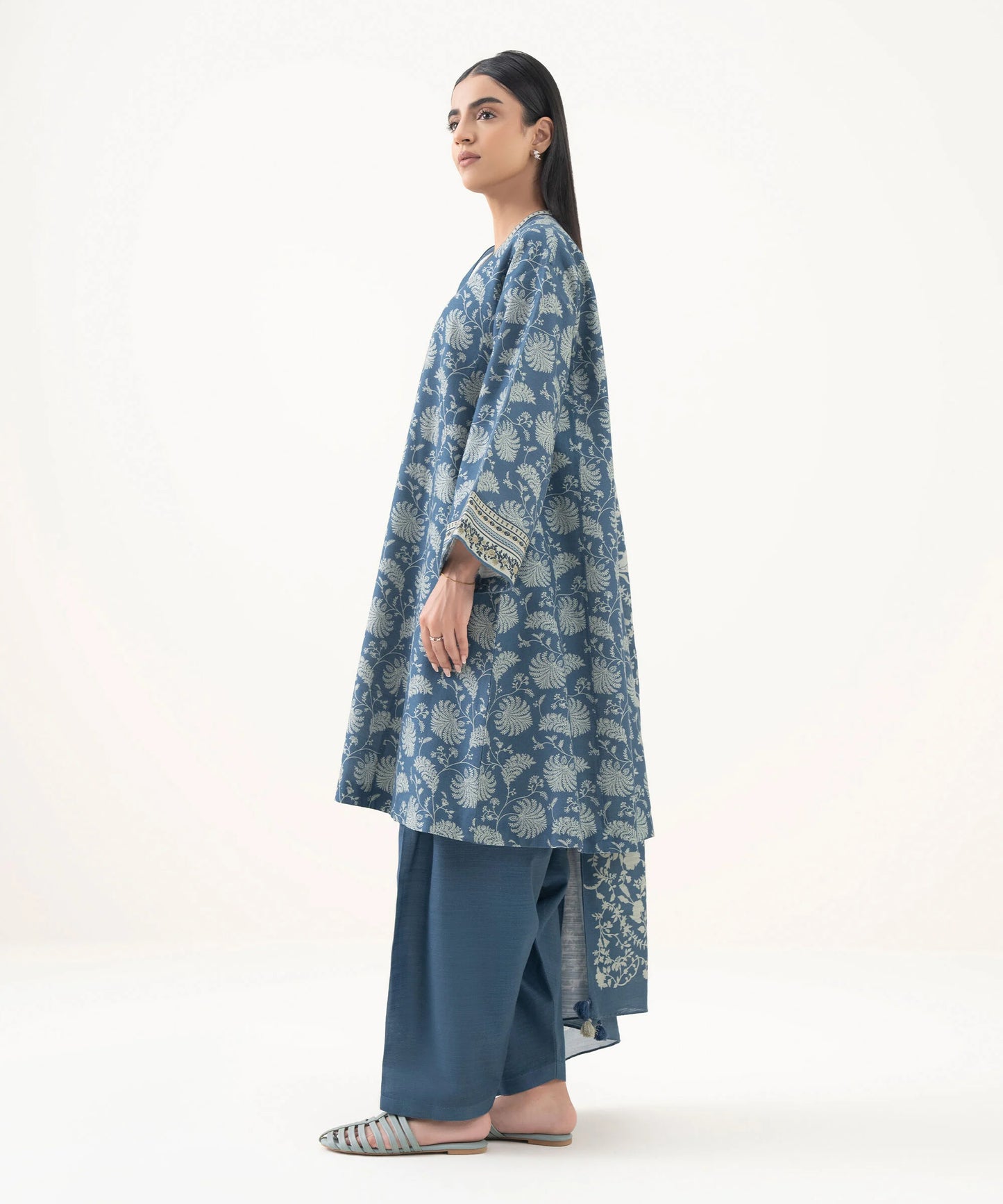 Sapphire Khaddar Three Piece Suit SP-KHD-BLU06
