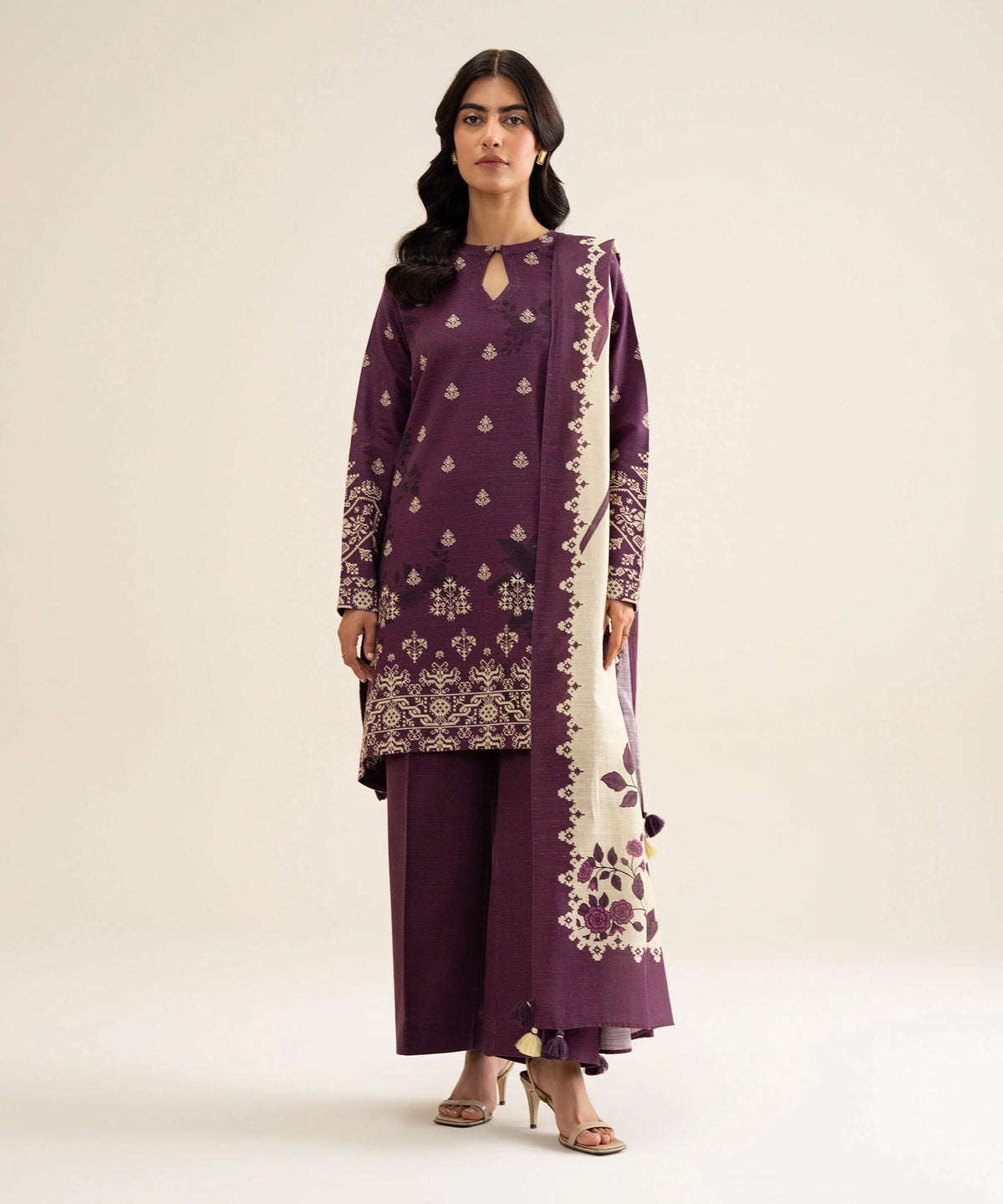 Sapphire Khaddar Three Piece Suit SP-KHD-PNK05