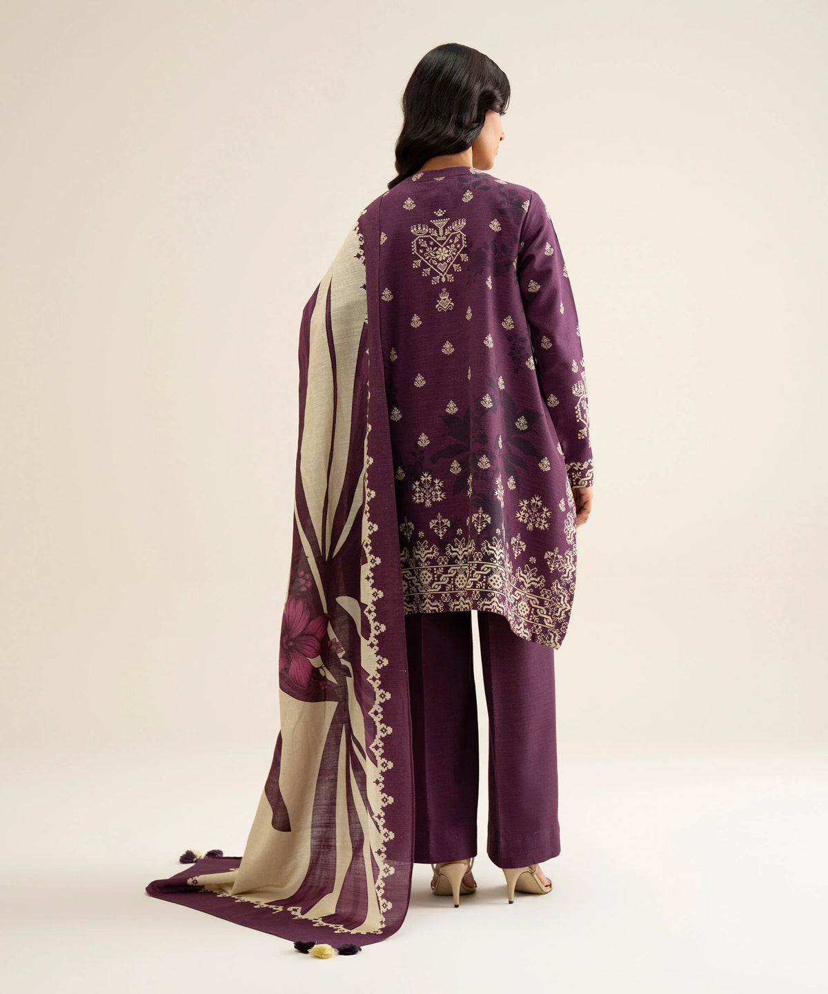 Sapphire Khaddar Three Piece Suit SP-KHD-PNK05