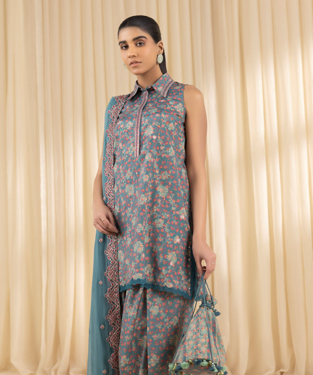 Sappphire Silk Three Piece Suit SP-SLK-FR02