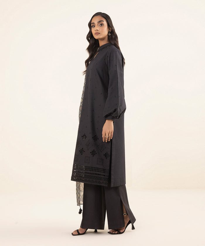 Sapphire Summer Lawn Embroided Three Piece Suit SP-LWN-BLK01