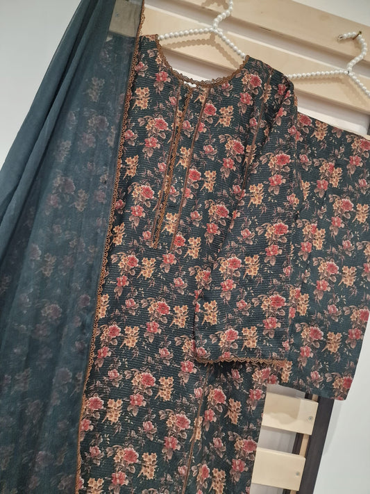 Uznau Marina Karandi Three Piece Suit UZ-KR-GR01