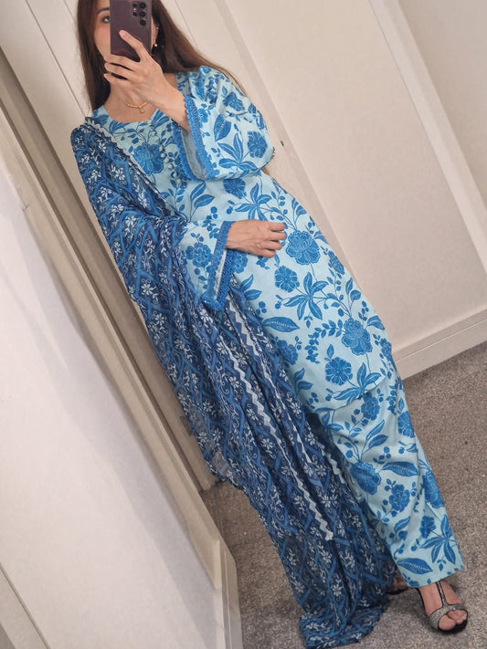 Uznau Lawn Three Piece Suit With Farshi Shalwar UZ-LWN-BLU015