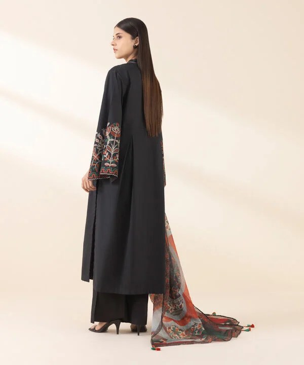 Sapphire Summer Lawn Embroided Three Piece Suit SP-LWN-BLK01