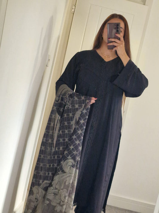 Uznau Linen Three Piece Suit UZ-LNN-BLK026