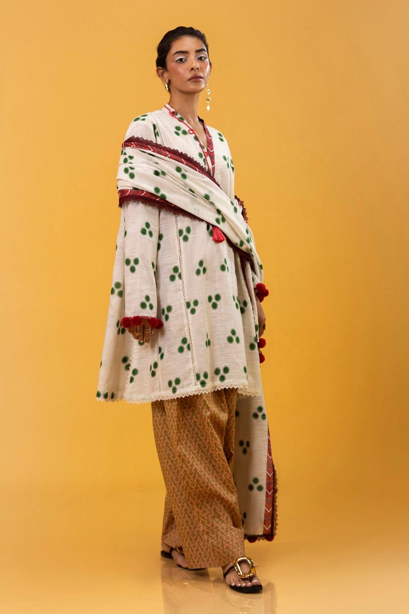 Sana Safinaz Khaddar Three Piece Suit SF-KHD-WHT02