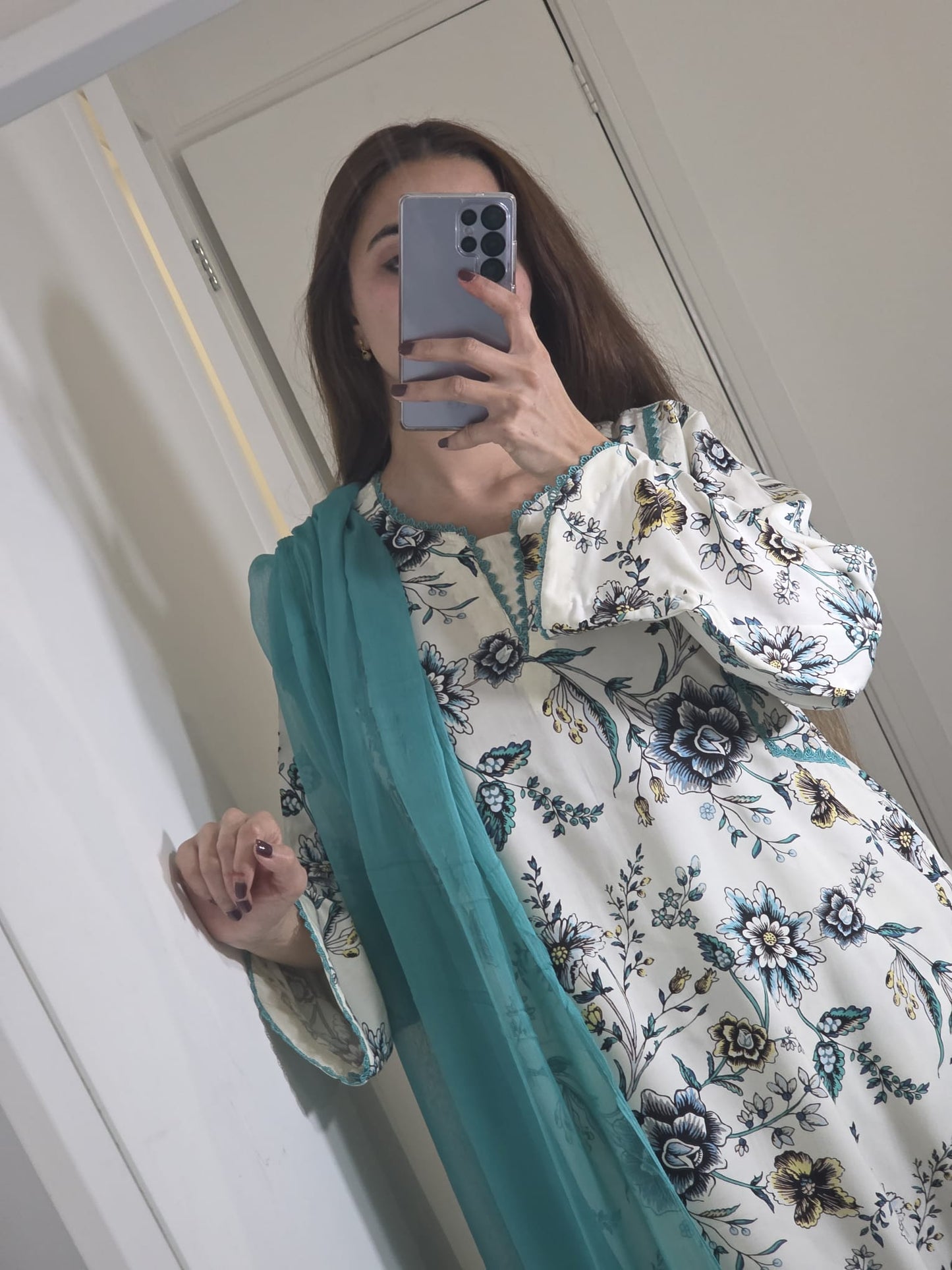 Uznau Mrina Linen Three Piece Suit UZ-MR-WHT04