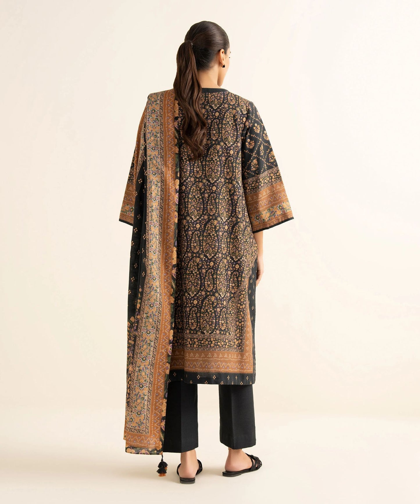 Sapphire Khaddar Three Piece Suit SP-KHD-BR05