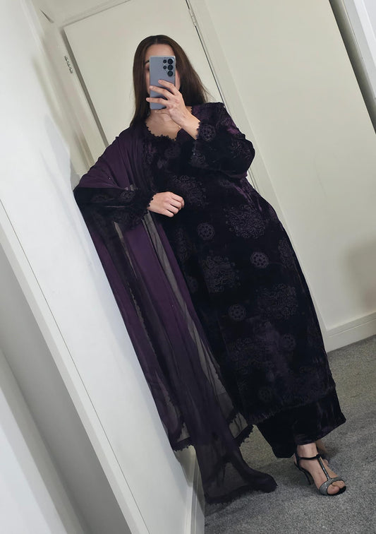 Uznau Palachi Three Piece Suit With Velvet Trouser UZ-PL-PRP01