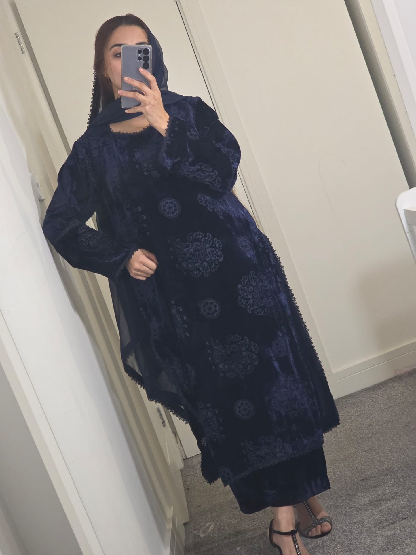 Uznau Palachi Three Piece Suit With Velvet Trouser UZ-PL-BL02