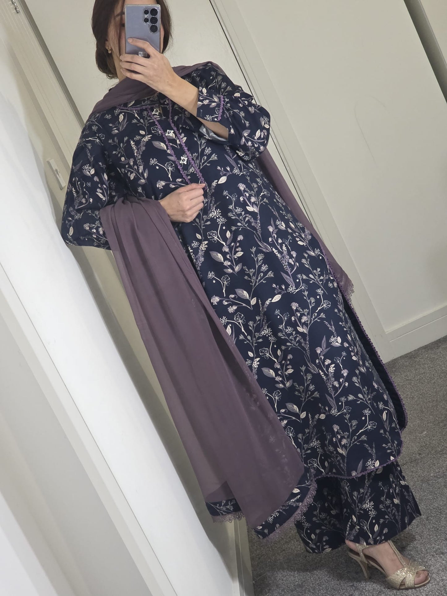 Uznau Marina Wool Three Piece Suit UZ-LNN-PRP015