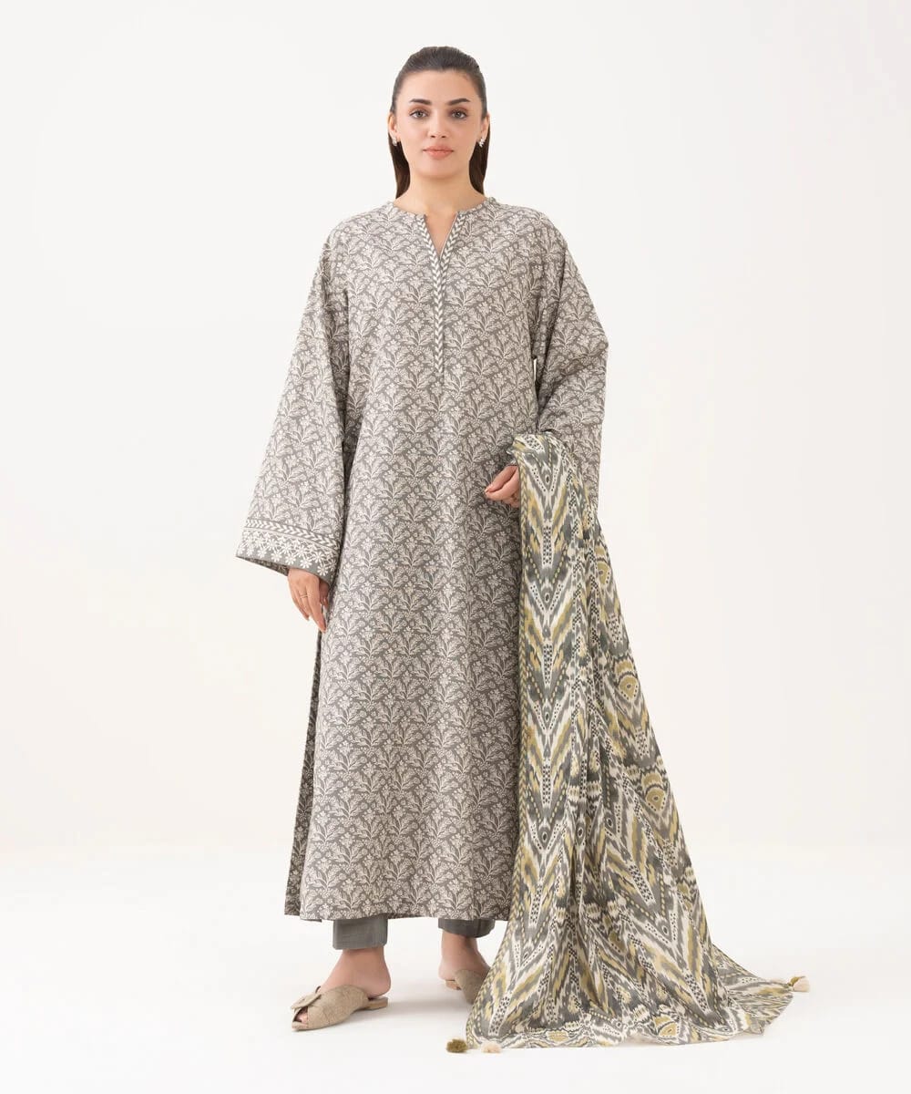Sapphire Khaddar Three Piece Suit SP-KHD-GRY08