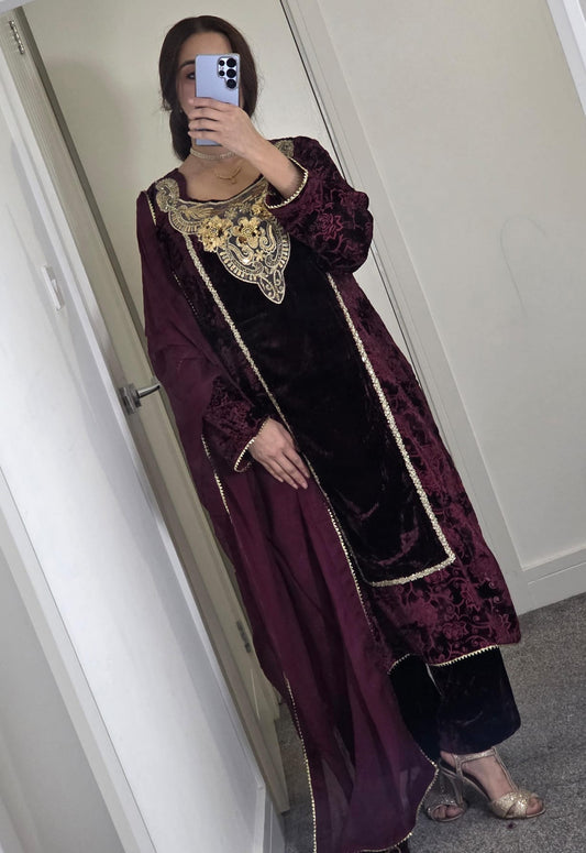 Uznau Palachi Three Piece Suit With Velvet Trouser UZ-PL-RD01