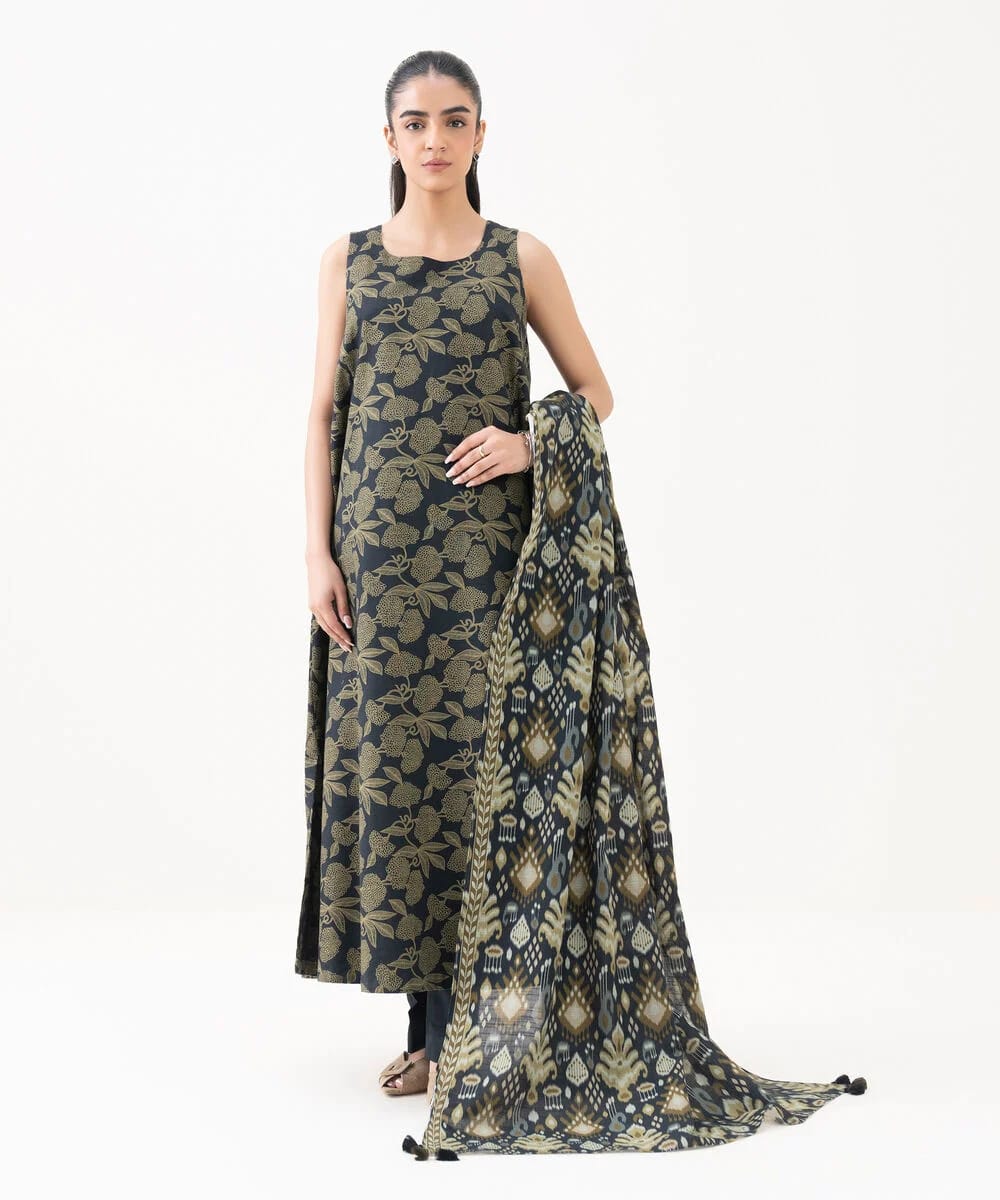 Sapphire Khaddar Three Piece Suit SP-KHD-GRY09