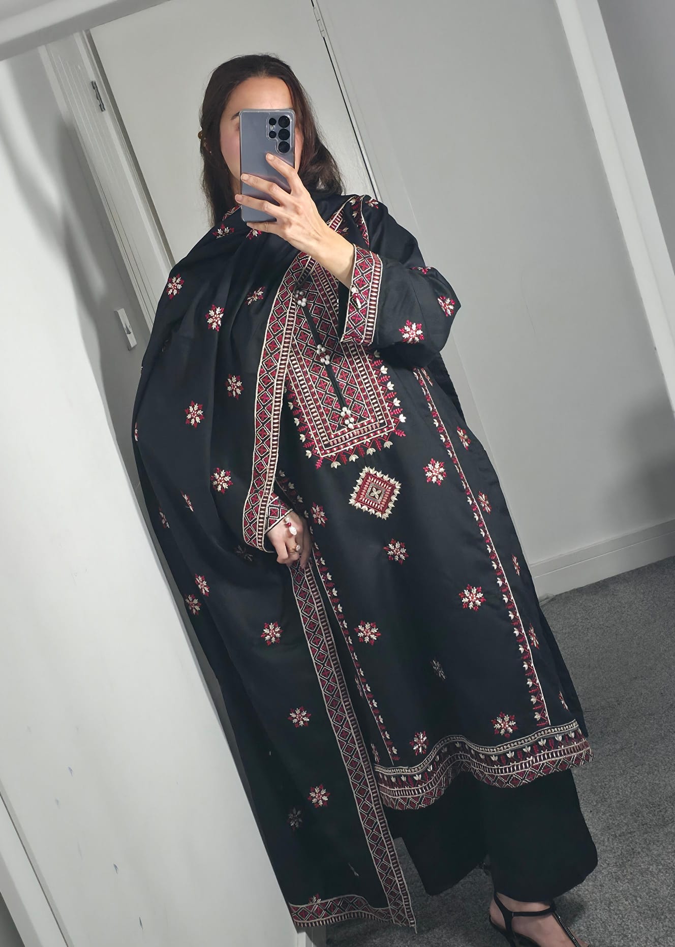 Uznau Embroidered Marina Three Piece Suit UZ-MR-BLK013