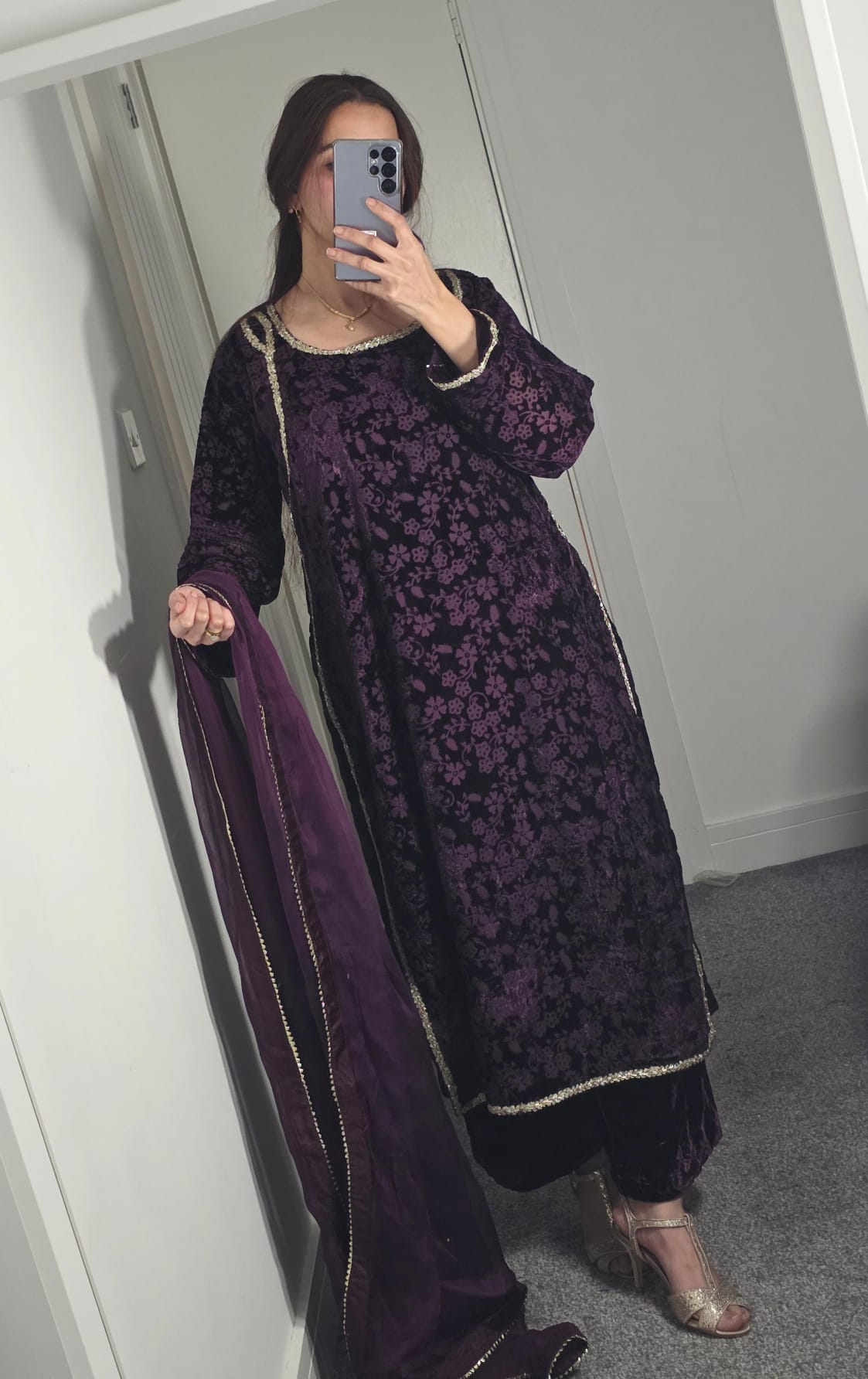 Uznau Palachi Three Piece Suit With Velvet Trouser UZ-PL-PRP02