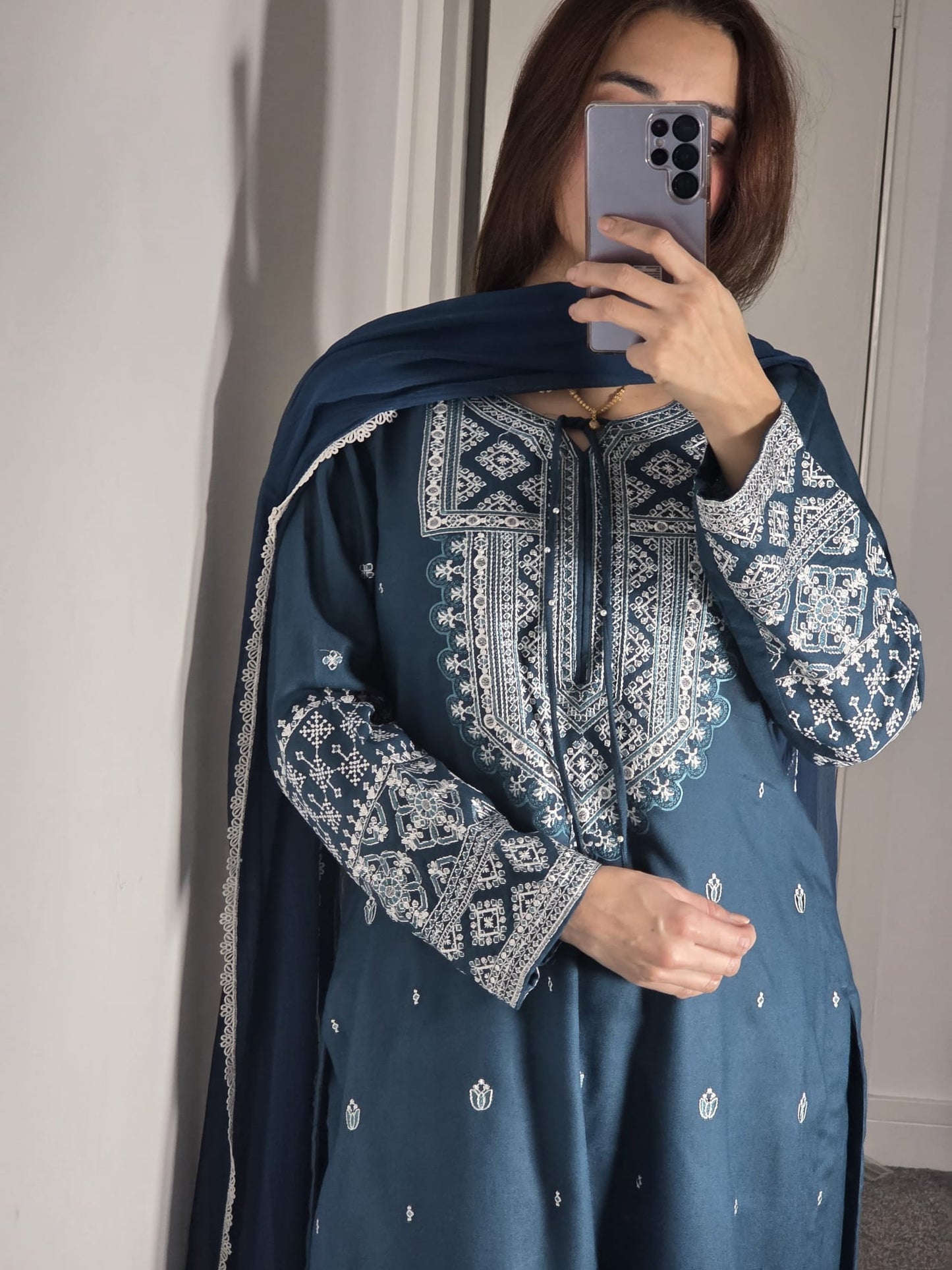 Uznau Embroidered Marina Three Piece Suit UZ-MR-TL01