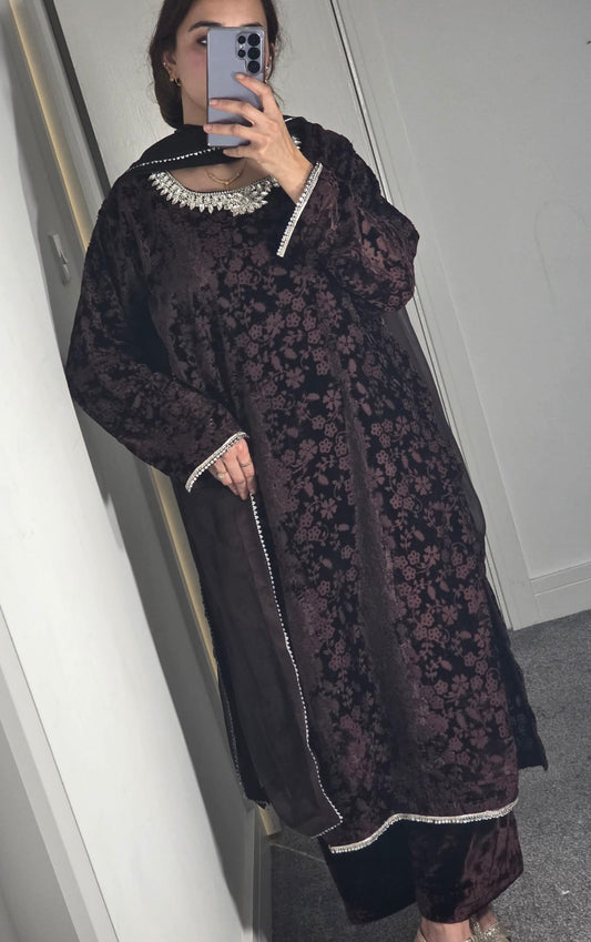 Uznau Palachi Three Piece Suit With Velvet Trouser UZ-PL-BR02