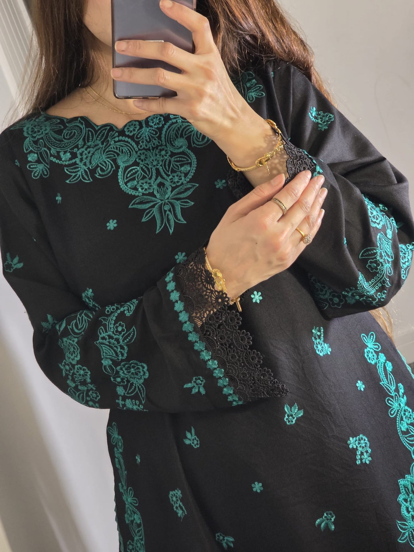 Uznau Embroidered Marina Three Piece Suit UZ-MR-GR08